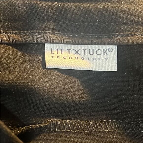 NYDJ Women's Betty Ankle High Rise Pants in Ponte Knit Black M11Z1814  sz 10 - Picture 9 of 14